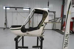 Robinson R22 Fuselage w Airworthiness, Bill of Sale, Data Tag, and Logs